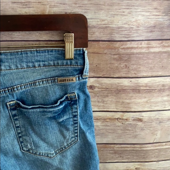 🎈Sale🎈Just U.S.A Distressed Bermuda Jean Shorts - Picture 5 of 8